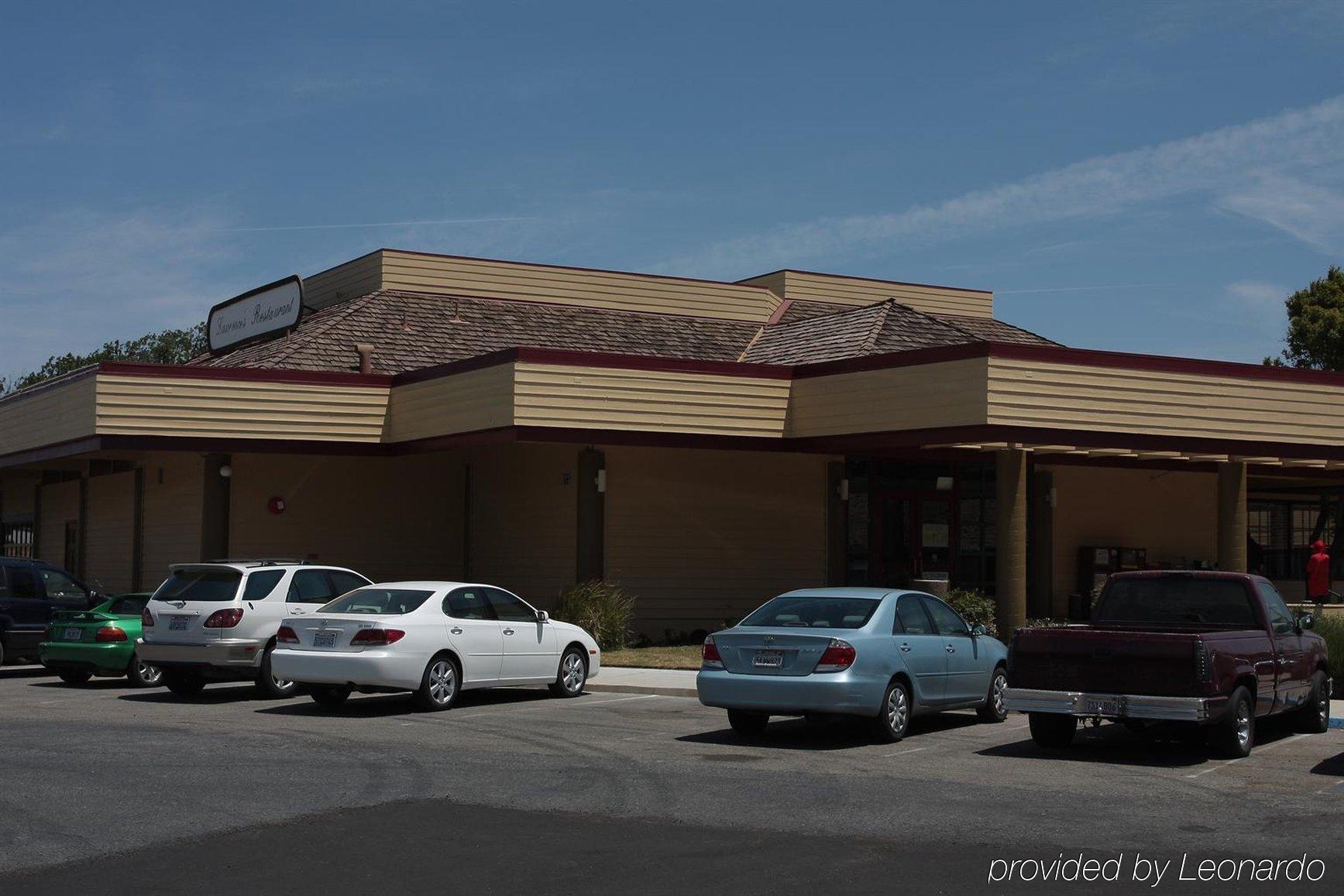 Keefers Inn King City Exterior photo