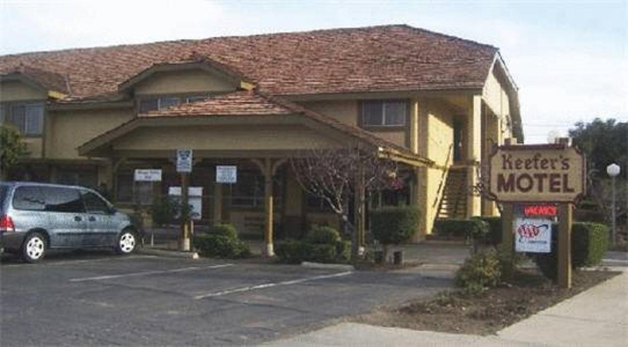 Keefers Inn King City Exterior photo